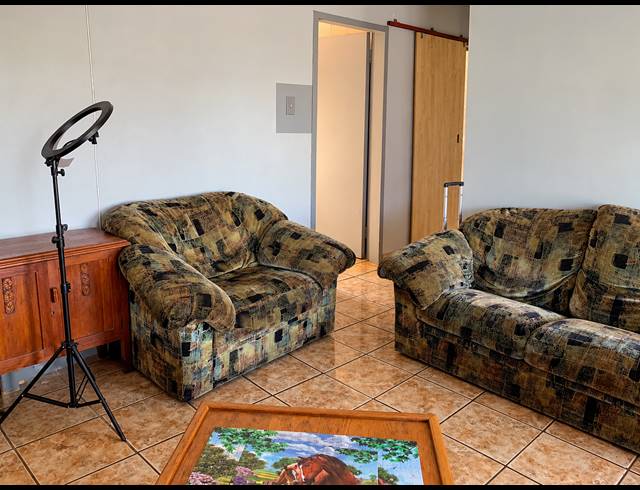 3 BEDROOM FREESTANDING FOR SALE IN VANDERBIJLPARK CE 2